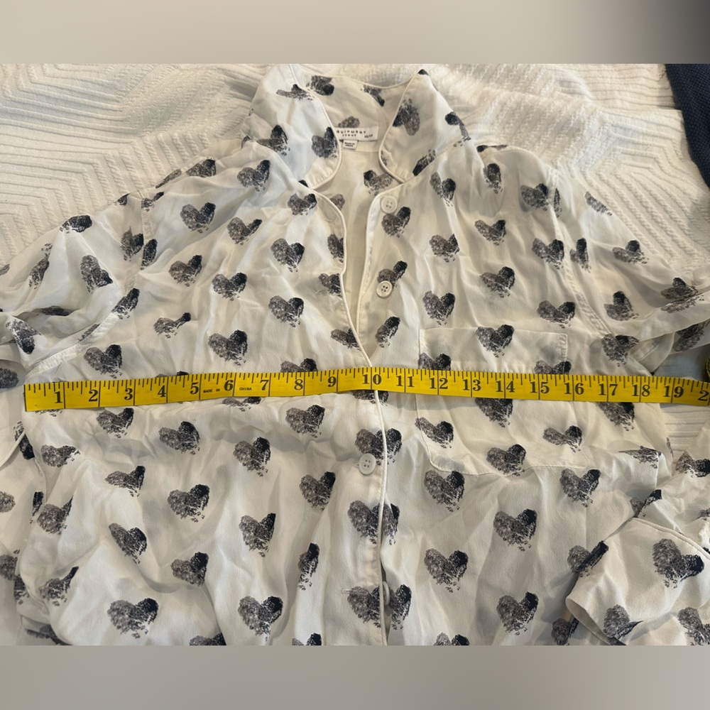 Equipment Silk Pajama Set Heart Thumb Print XS - Picture 5 of 16
